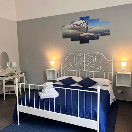 Etna Rooms Катанія Екстер'єр фото