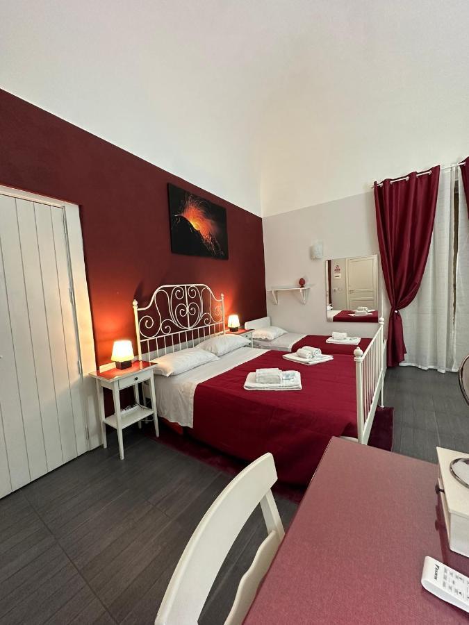 Etna Rooms Катанія Екстер'єр фото