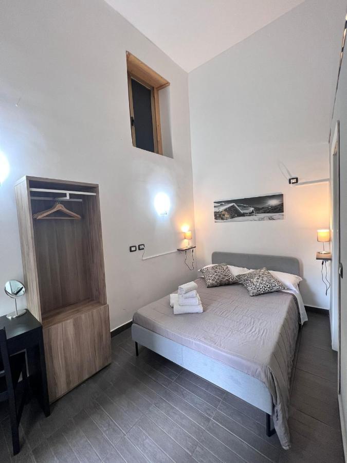 Etna Rooms Катанія Екстер'єр фото
